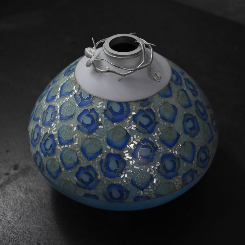 七宝花紋壺「清雅」